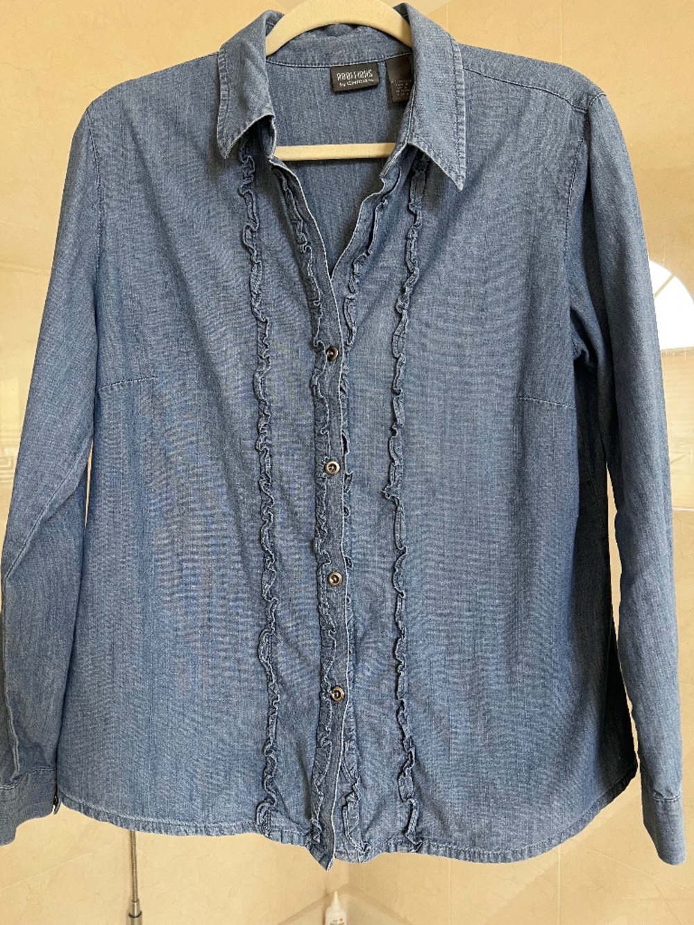 CHICOS (Additions) Ladies LS Chambray blouse with ruffles size L 100% Cotton